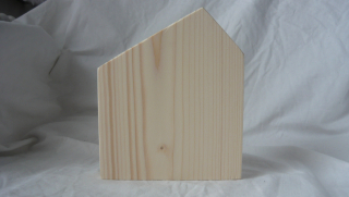 Dřevěný domeček - úzký