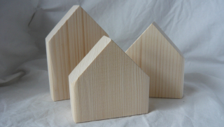 Dřevěný domeček - B5